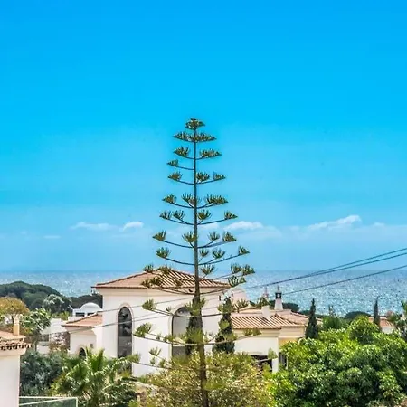 Sleeps 6 Pool Air Con Wifi Sesmarias