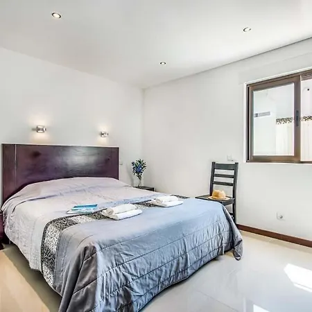 Sleeps 6 Pool Air Con Wifi Villa *